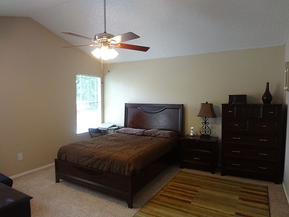5th image of 12319 Thompkins Dr