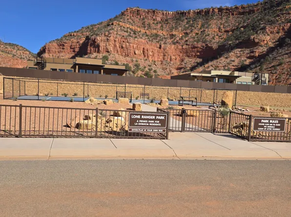 542 N Rusty Spur Cir, Kanab, UT 84741