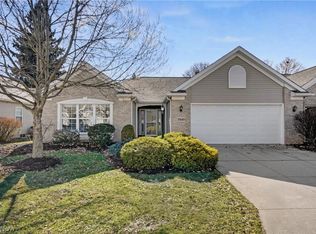 3549 Elmhurst Cir, Uniontown, OH 44685