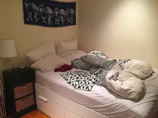 Rented by MOTION New York | media 9