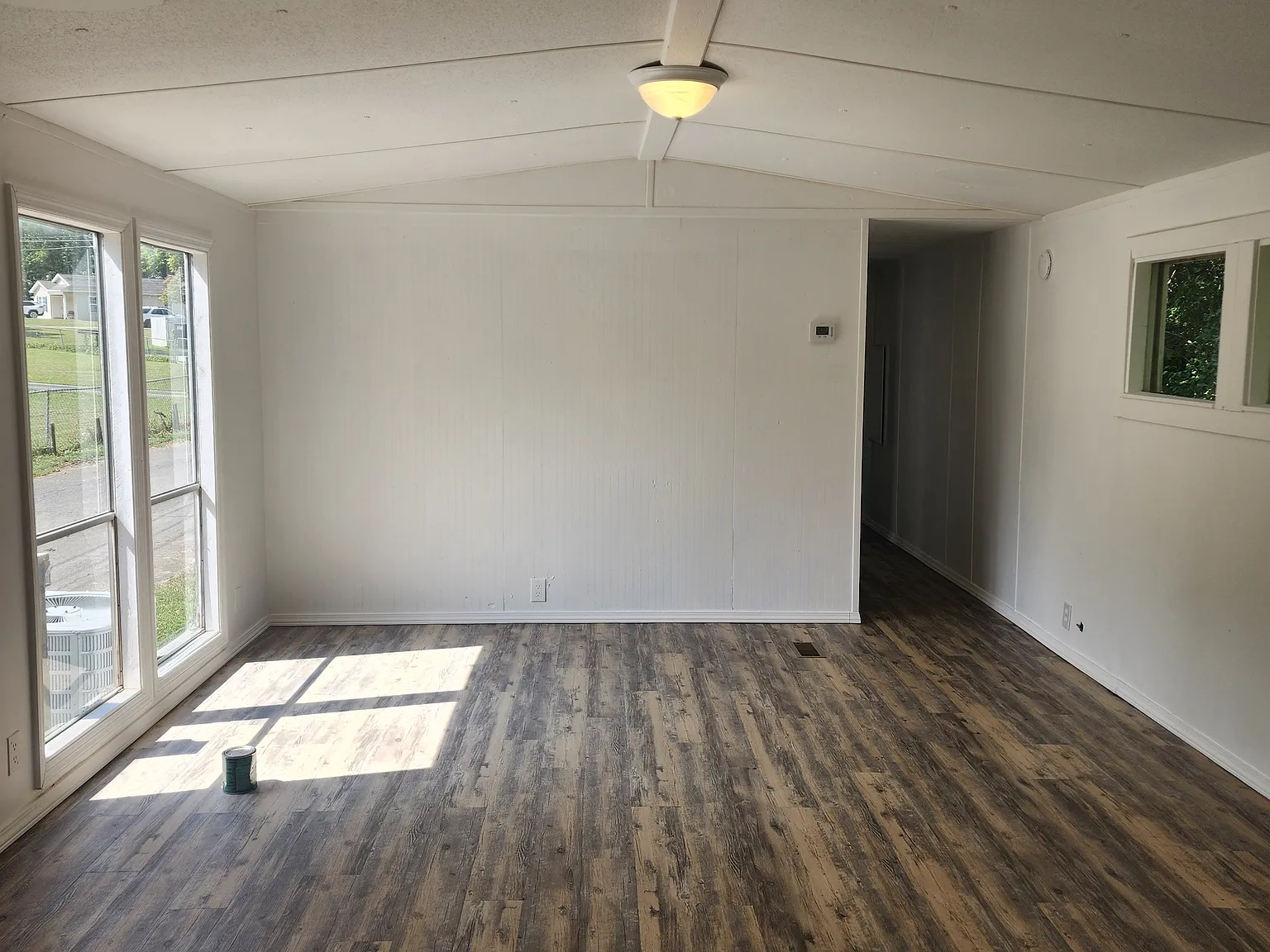 2 bed, 850 sqft, $1,100 — Photo 2