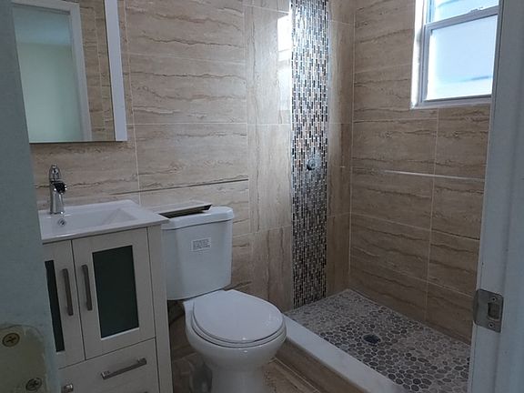 5th image of 13430 159th St