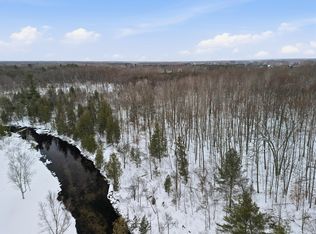 9010 Lake Dr, Mecosta, MI 49332