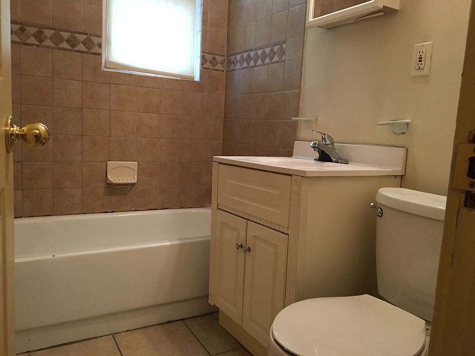 2nd image of 6 Rutgers Ave APT 2Q