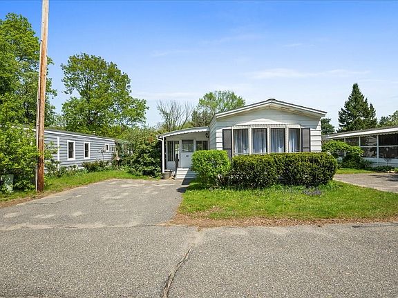 2nd image of 239 Ayer Rd #82