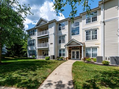 569 Saint Andrews Pl, Englishtown, NJ, 07726