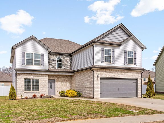 3rd image of 1024 Meadowview Ln