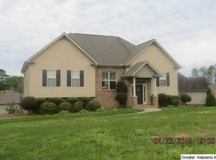 240 Ridgefield Dr, Odenville, AL 35120
