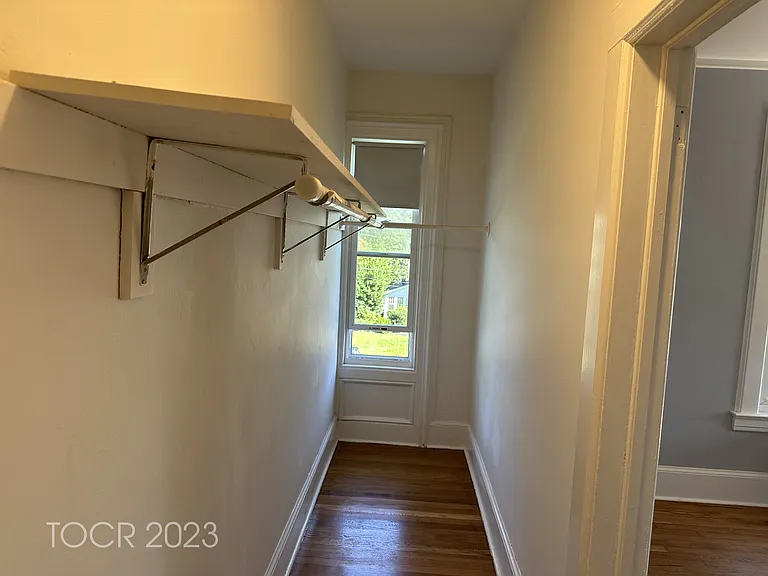 336 Cedar Ave #B — Photo 8