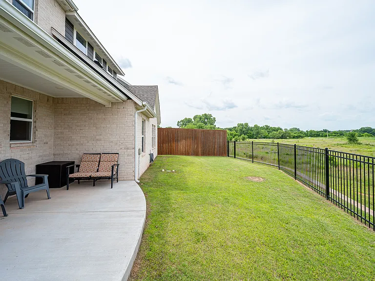 2424 Ridge Pine Rd — Photo 24