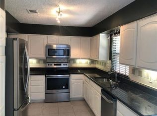 2933 Eagles Nest Dr, Bedford, TX 76021