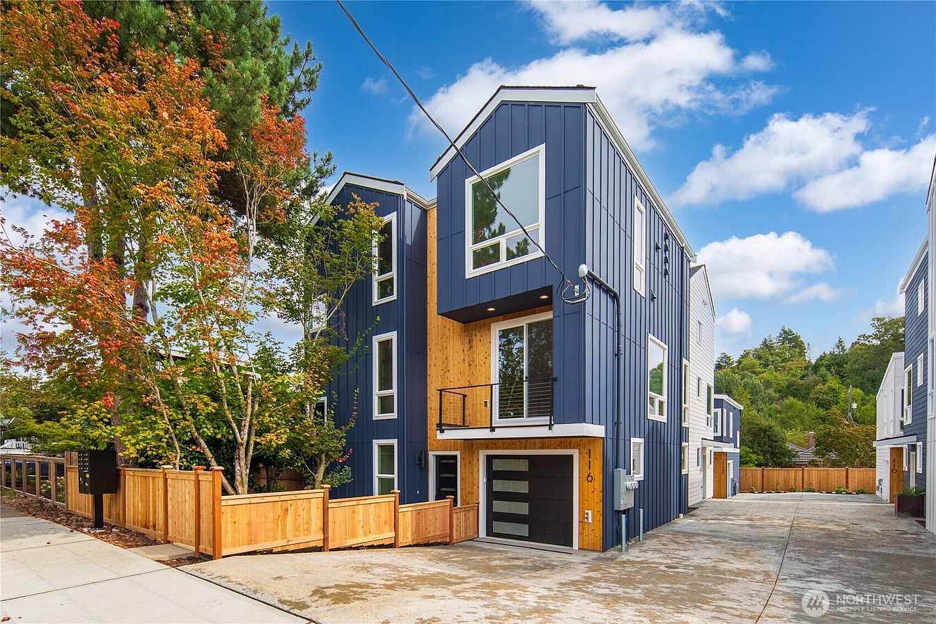 1st image of 116 29th Avenue E