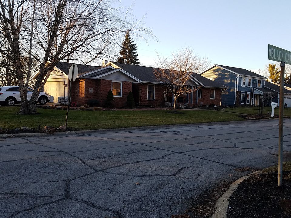 1st image of 1700 N Black Oak Ct
