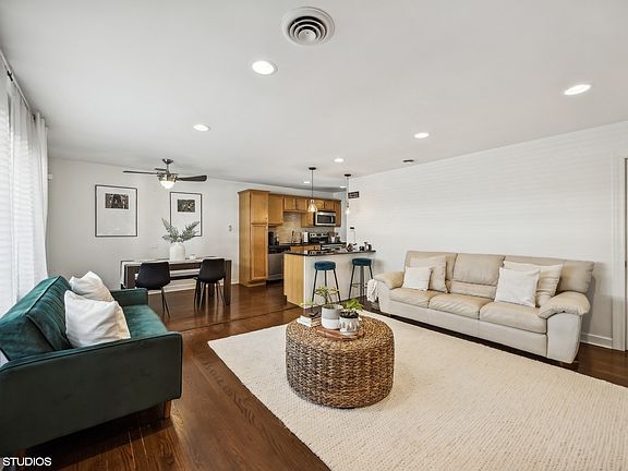 4th image of 405 Lathrop Ave APT 1C