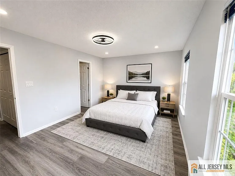 102 Goodwin Dr — Photo 11