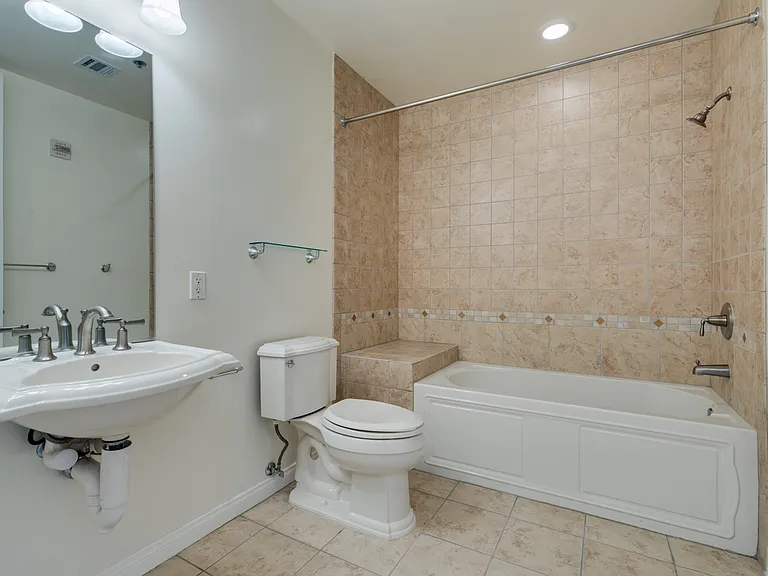 2405 W Serene Ave #823 — Photo 13