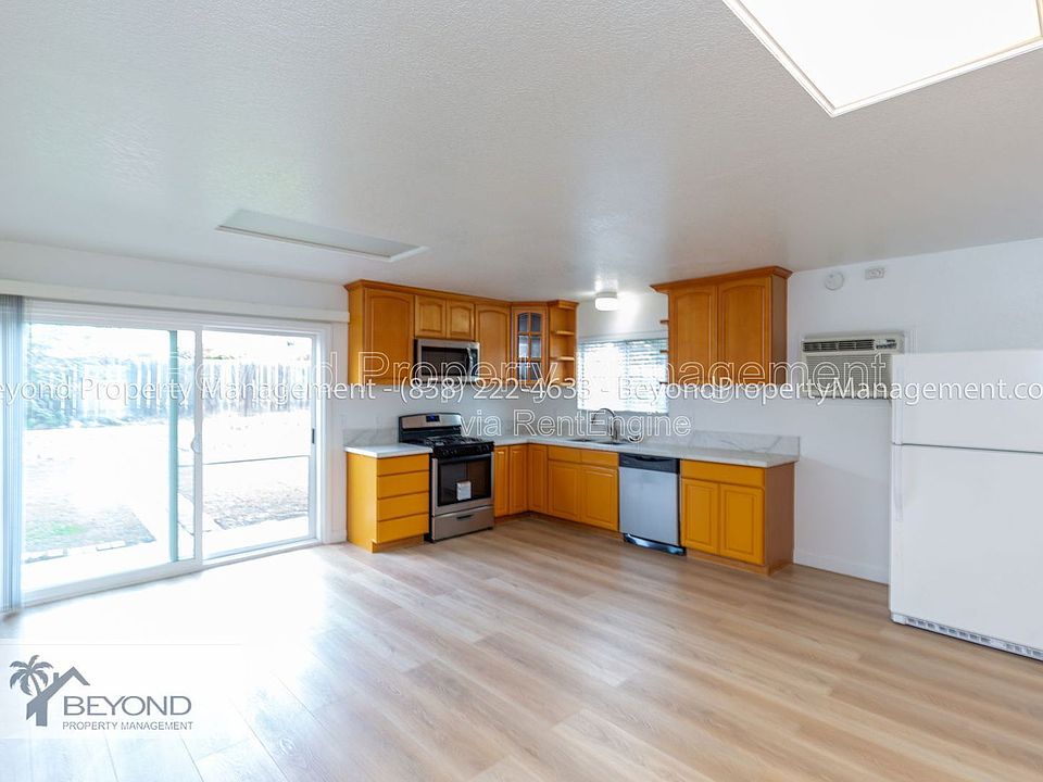 1st image of 8740 Flanders Dr