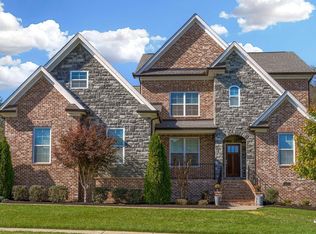 1652 Foxland Blvd, Gallatin, TN 37066