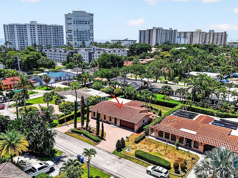 2060 Tropic Isle — Photo 70