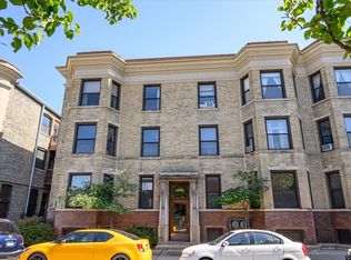 735 W Wellington Ave #3, Chicago, IL 60657