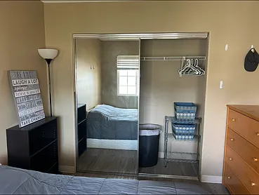 4 bed, 3.0 bath, 1560 sqft, $3,750 — Photo 4