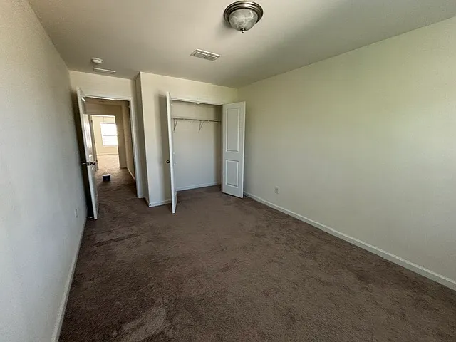 2645 Aubrey St #1 — Photo 30