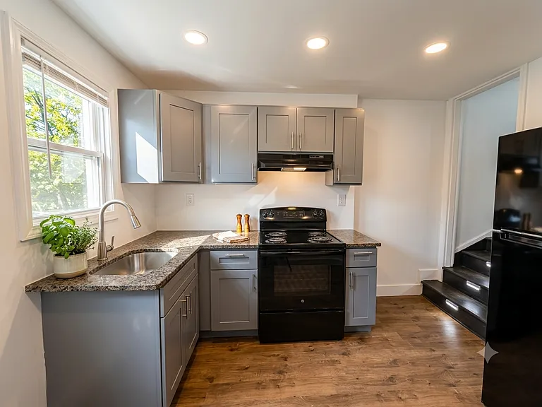 3016 Gransback St — Photo 2