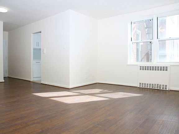 3rd image of 5640 Netherland Ave APT 4C