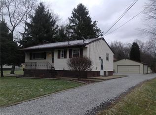 3840 Sandell St, Louisville, OH 44641