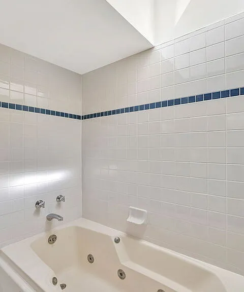 811 21st St #3 — Photo 38