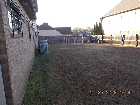4th image of 4924 Stirrup Dr