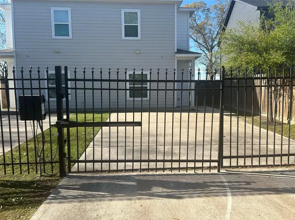 5013 Rapido Rd #A, Houston, TX 77033