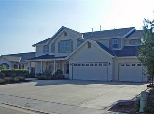 1421 W Sequoia Cir, Reedley, CA 93654