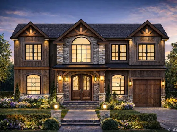 27 Poppy Lane, Levittown, NY 11756