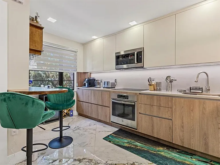 5611 Summer Side Ln #46B — Photo 6