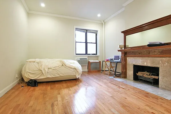 Rented by JK Dansar Corp | media 9