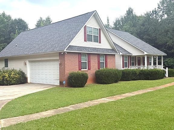 2nd image of 105 Nealys Way