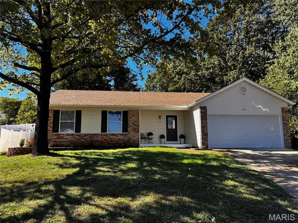 341 Westbrook Dr, O'Fallon, MO 63366