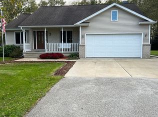 2343 Cardinal Dr, Wheatfield, IN 46392