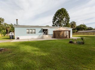 7701 Symmes Rd, Gibsonton, FL 33534