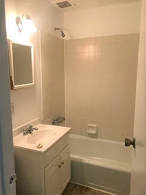 Rented by Guardian Property Management of Brooklyn LLC | media 8