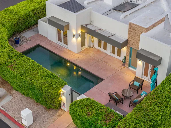 590 N Plaza Amigo, Palm Springs, CA 92262