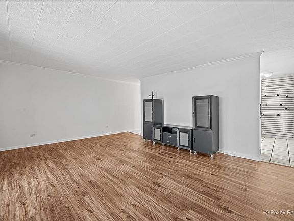 5th image of 920 Beau Dr Unit 112