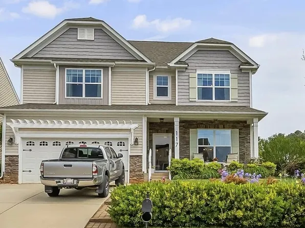 117 E Heart Pine Ln, Statesville, NC 28677