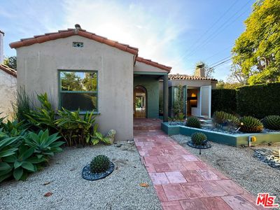973 Wellesley Ave, Los Angeles, CA, 90049