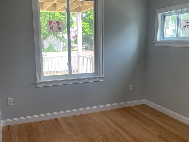 207 Clifton St #2 — Photo 9