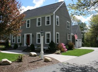 6 Fawn Ln, Franklin, MA 02038