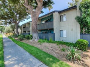 Twenty 2 Eleven Apartment Homes, Winnetka, CA 91306