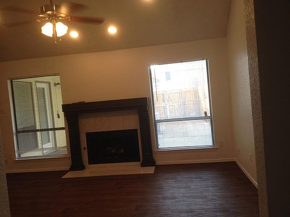 2nd image of 404 S 4th St