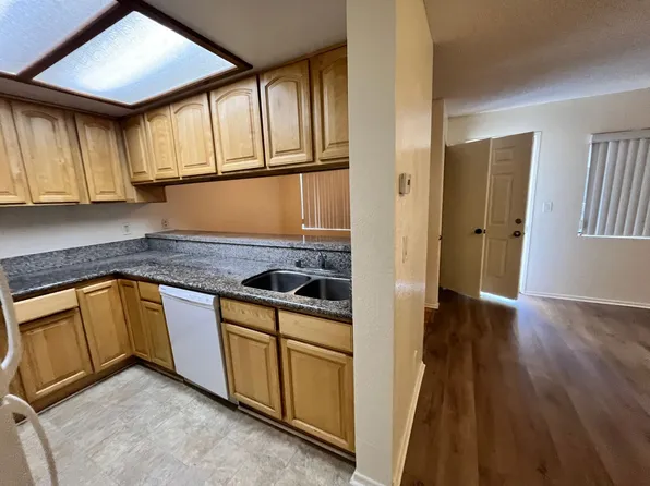4539 W. 159th Street Apartments, 4539 W 159th St #4, Lawndale, CA 90260